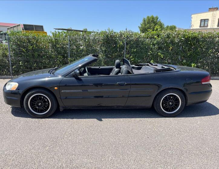 Chrysler Sebring 2