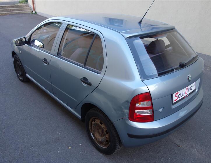 Škoda Fabia 16