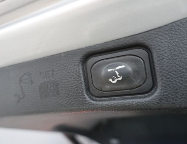 Ford Galaxy 38