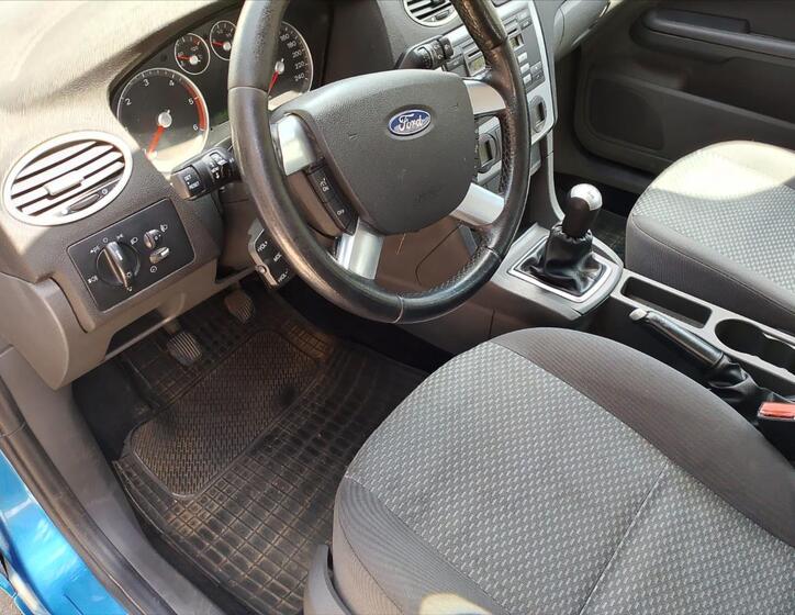 Ford Focus 9