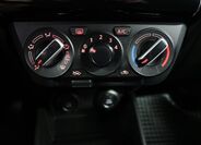 Suzuki Swift 18