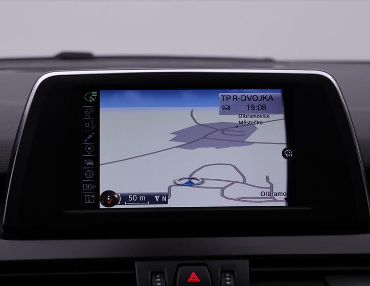 BMW Řada 2 23