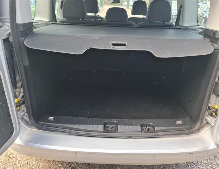 Volkswagen Caddy 11