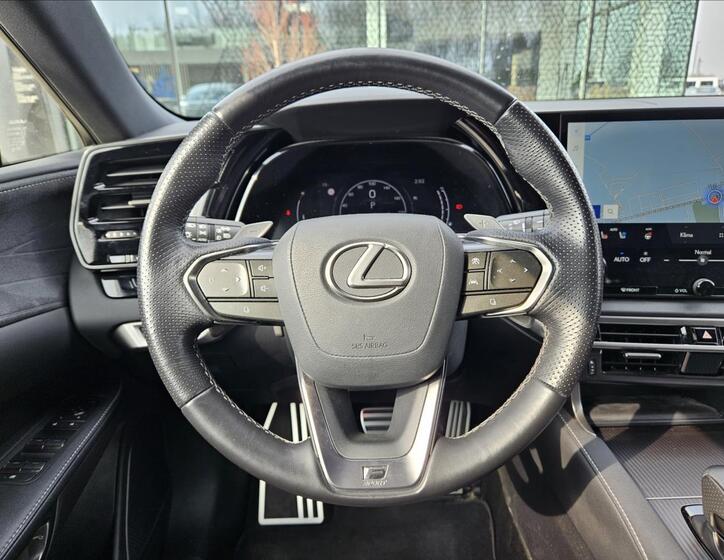 Lexus RX 500h 27