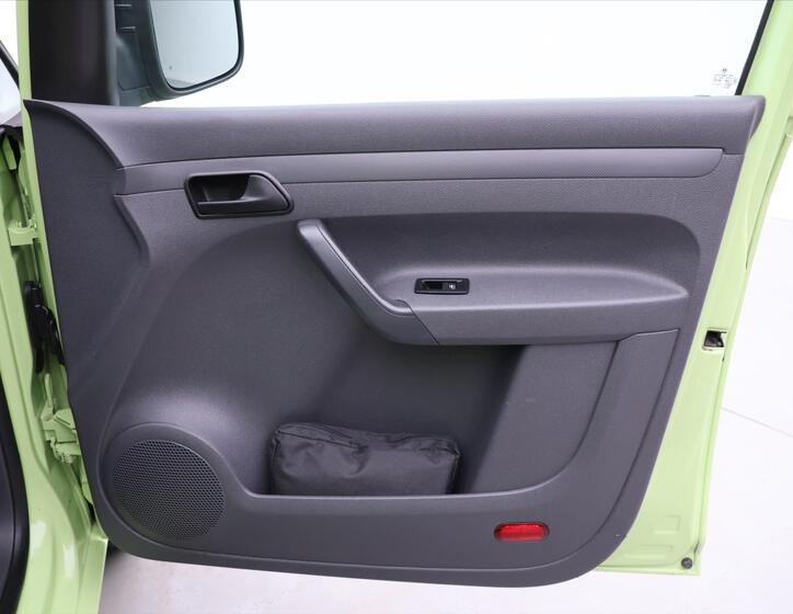 Volkswagen Caddy 13