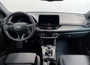Hyundai i30 11
