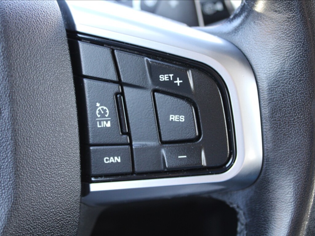 Land Rover Discovery Sport 19