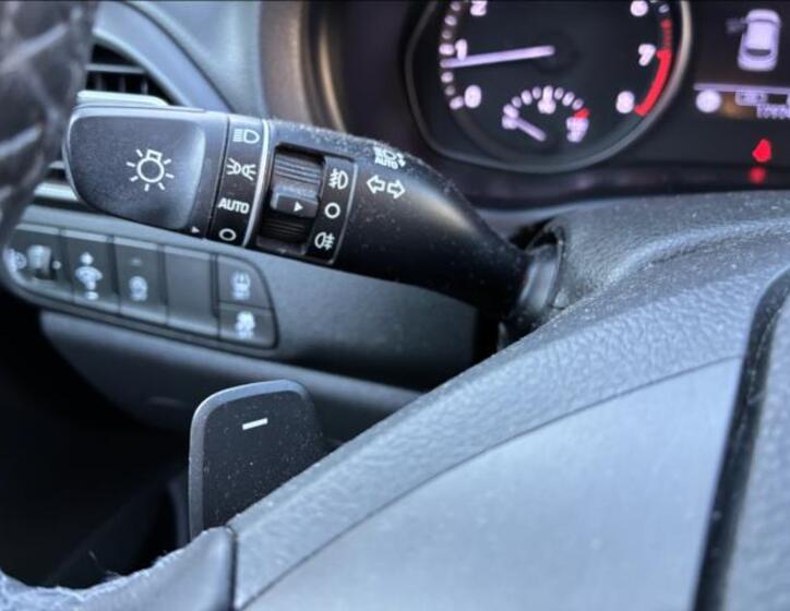 Hyundai i30 24