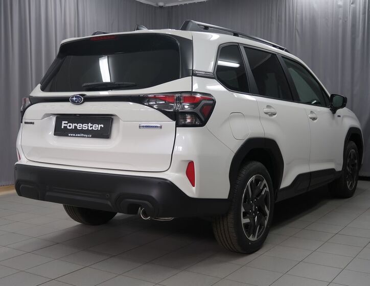 Subaru Forester 4