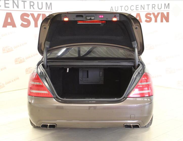 Mercedes-Benz Třídy S 7