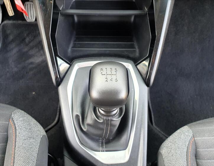 Peugeot 2008 37
