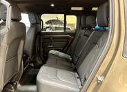 Land Rover Defender 30