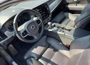 Volvo V90 2