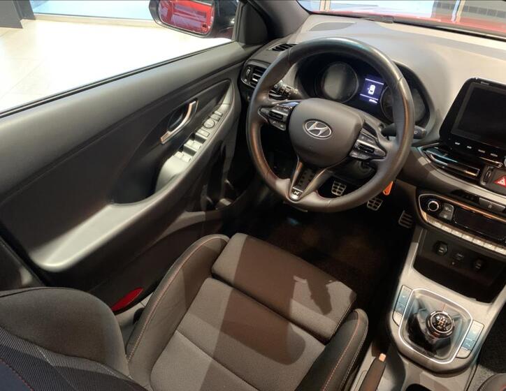 Hyundai i30 17