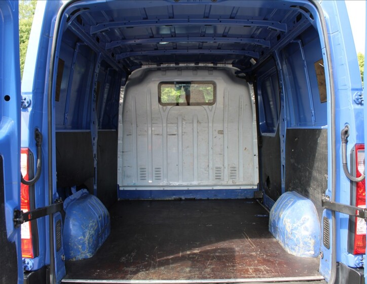 Renault Master 18