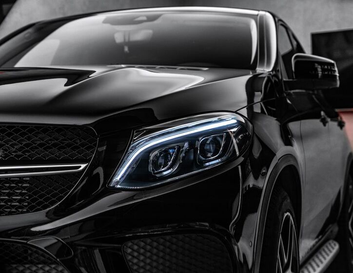 Mercedes-Benz GLE 8