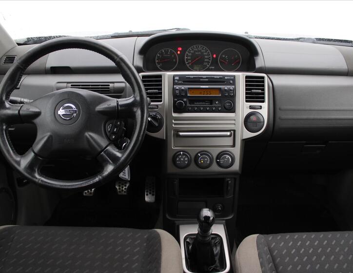 Nissan X-Trail 14