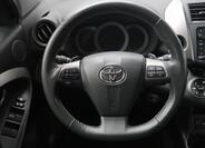 Toyota RAV4 17