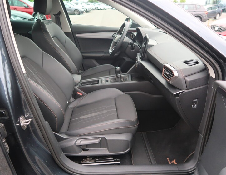 Cupra Formentor 16