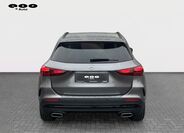 Mercedes-Benz GLA 4