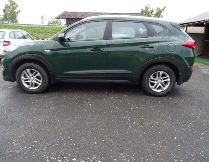 Hyundai Tucson 4