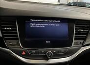 Opel Astra 8