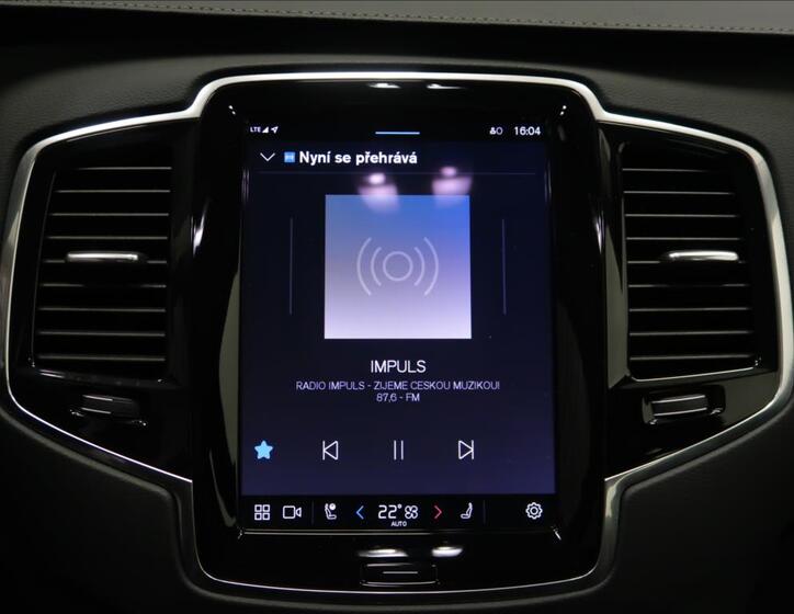 Volvo XC90 23
