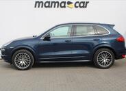 Porsche Cayenne 4