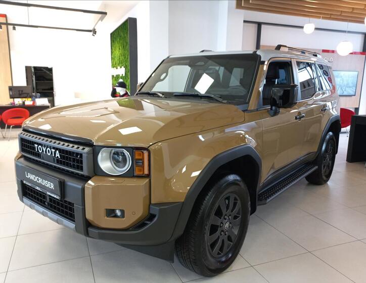 Toyota Land Cruiser 1