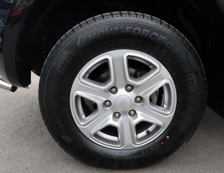 Ford Ranger 24