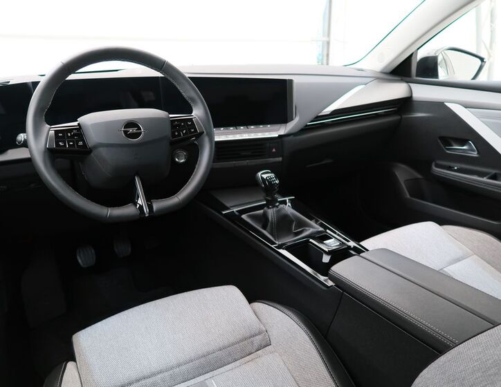 Opel Astra 16