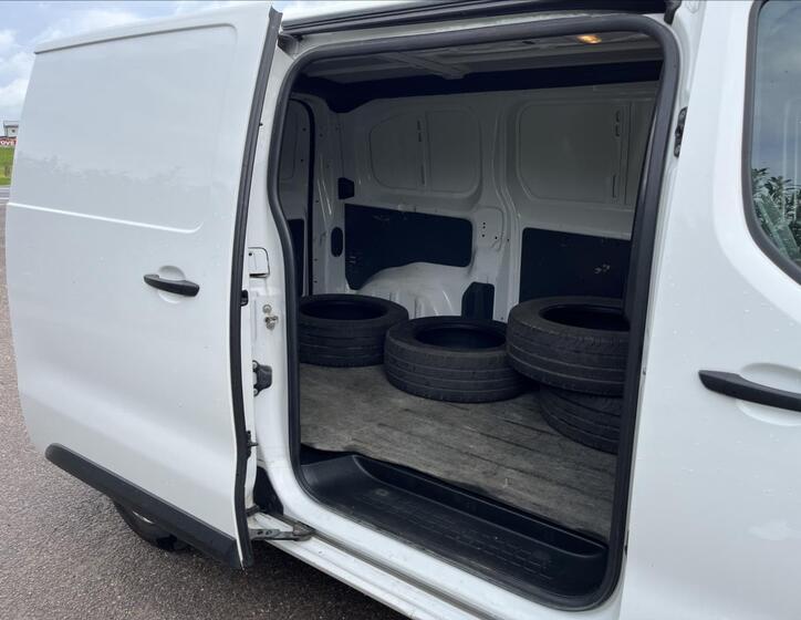 Peugeot Expert 30