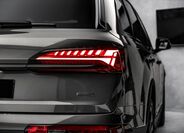 Audi Q7 9
