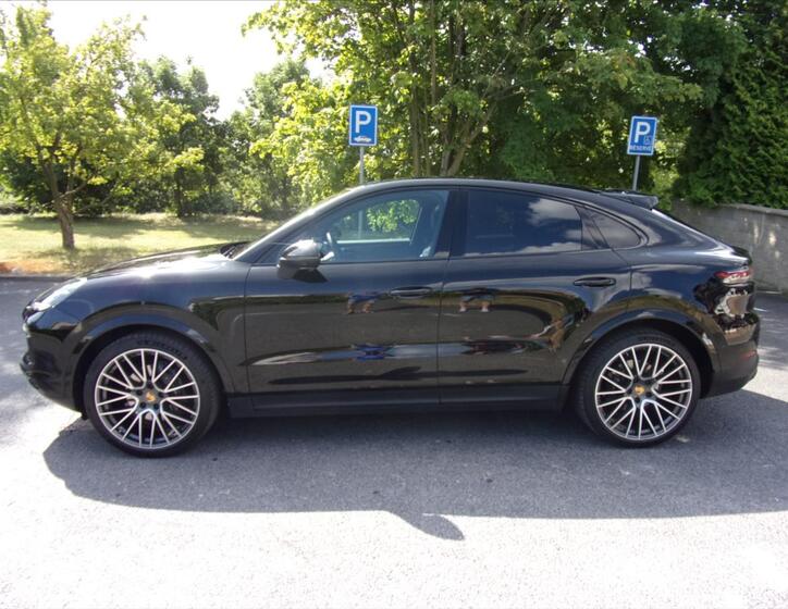 Porsche Cayenne 6