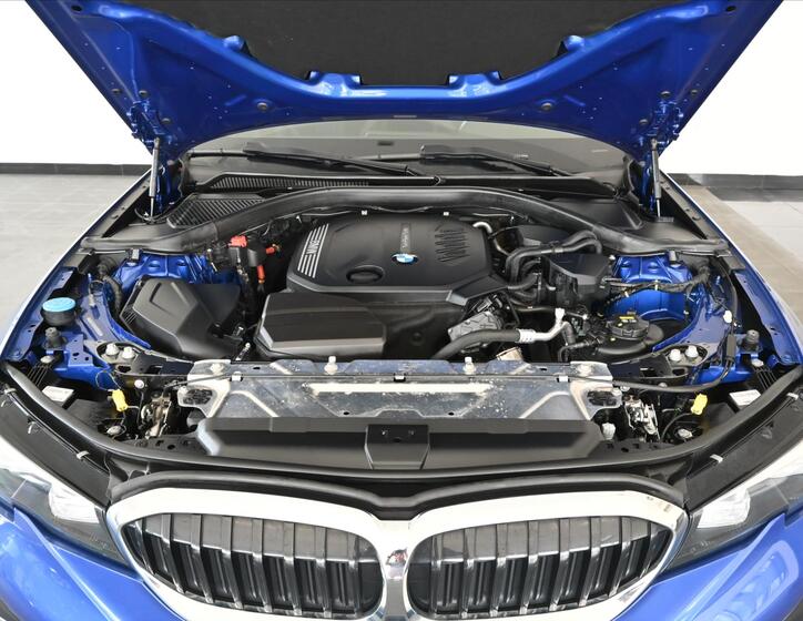 BMW Řada 3 5