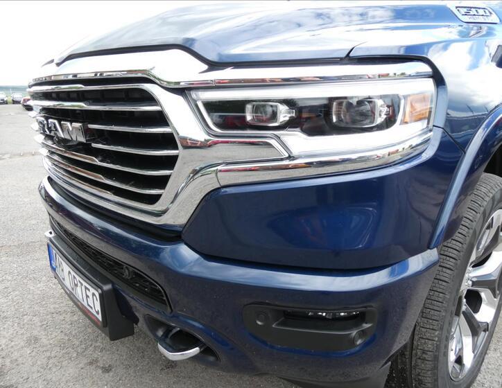 Dodge RAM 3