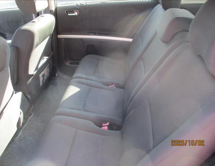 Toyota Corolla Verso 11