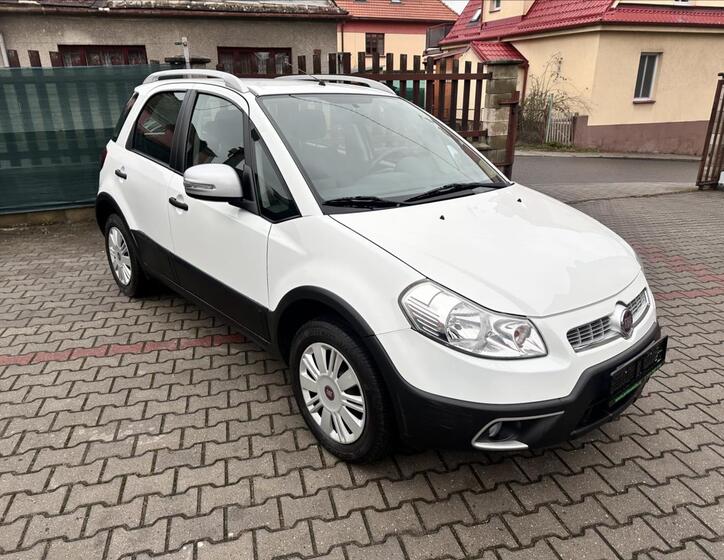 Fiat Sedici 1