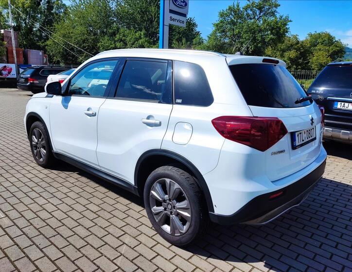Suzuki Vitara 4