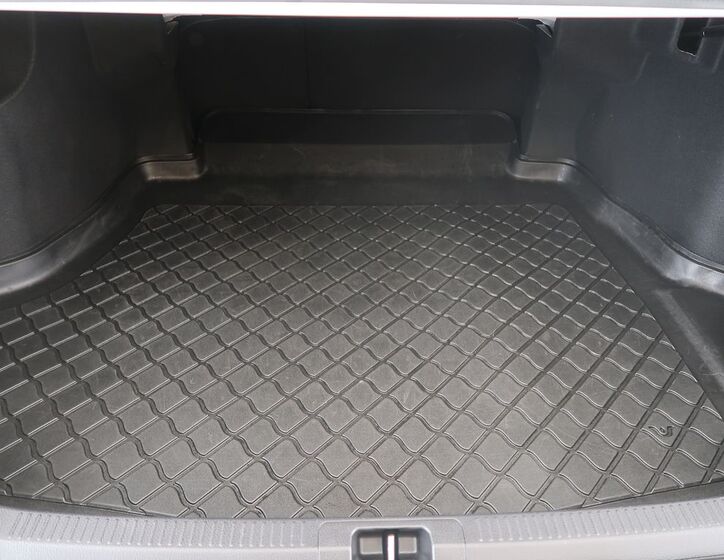 Toyota Camry 12