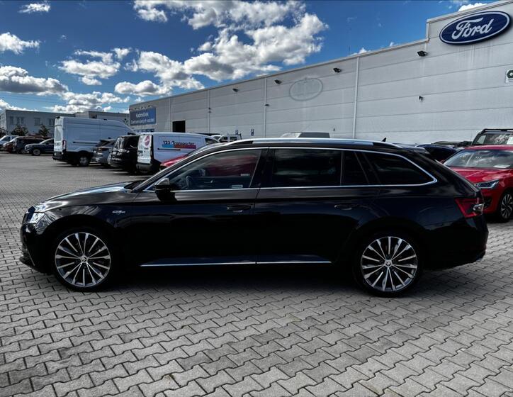 Škoda Superb 2