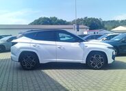 Hyundai Tucson 4