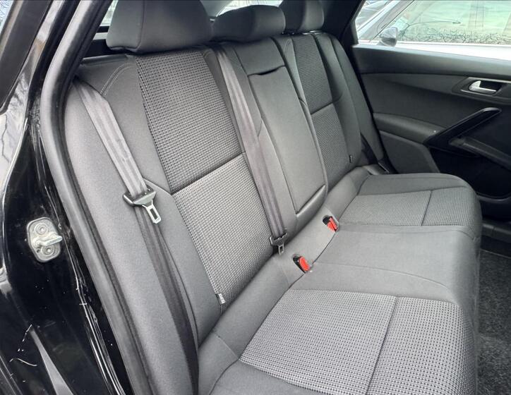 Peugeot 508 32
