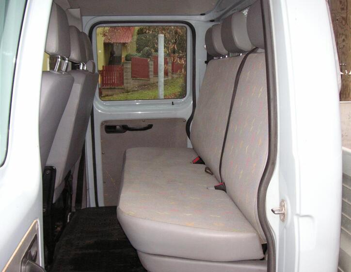 Volkswagen Transporter 9