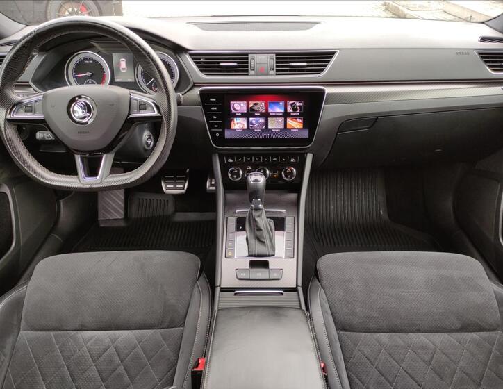 Škoda Superb 5