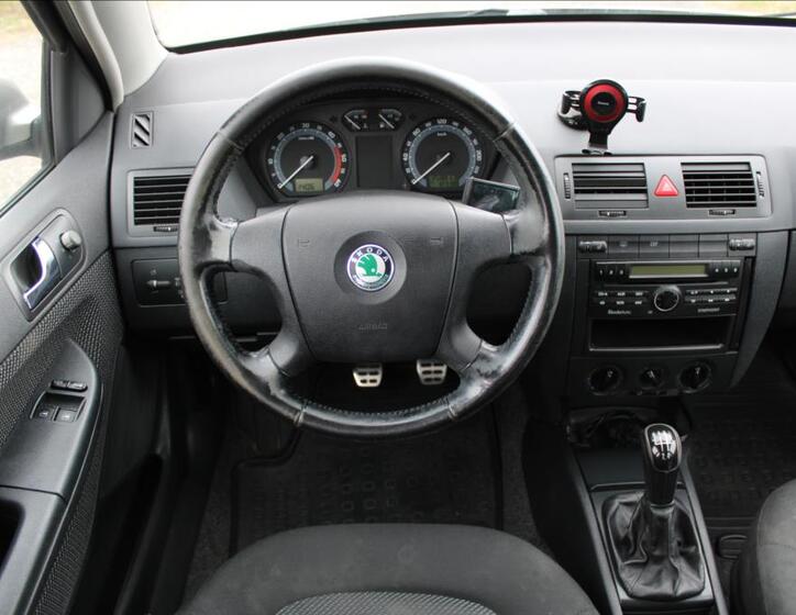 Škoda Fabia 12
