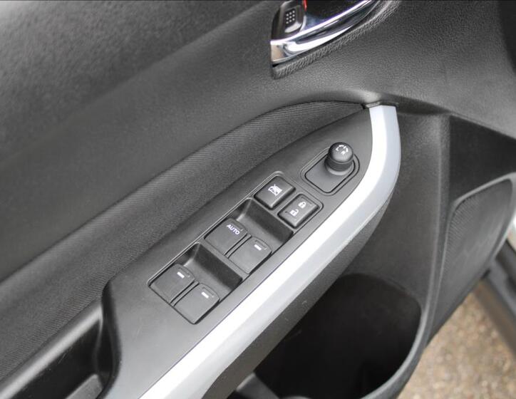 Suzuki Vitara 14