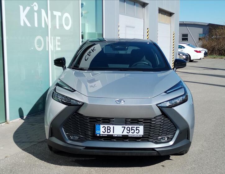 Toyota C-HR 3