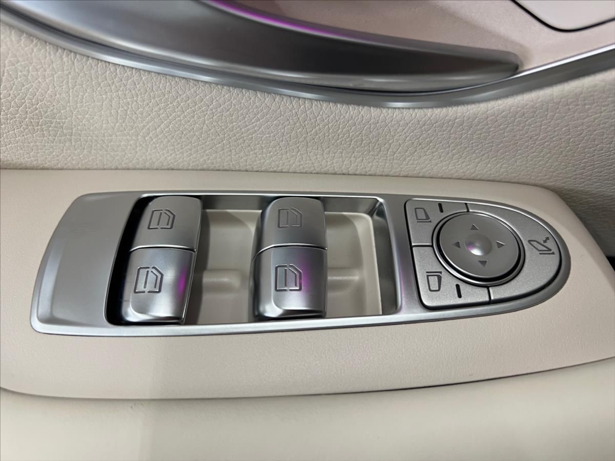 Mercedes-Benz Třídy E