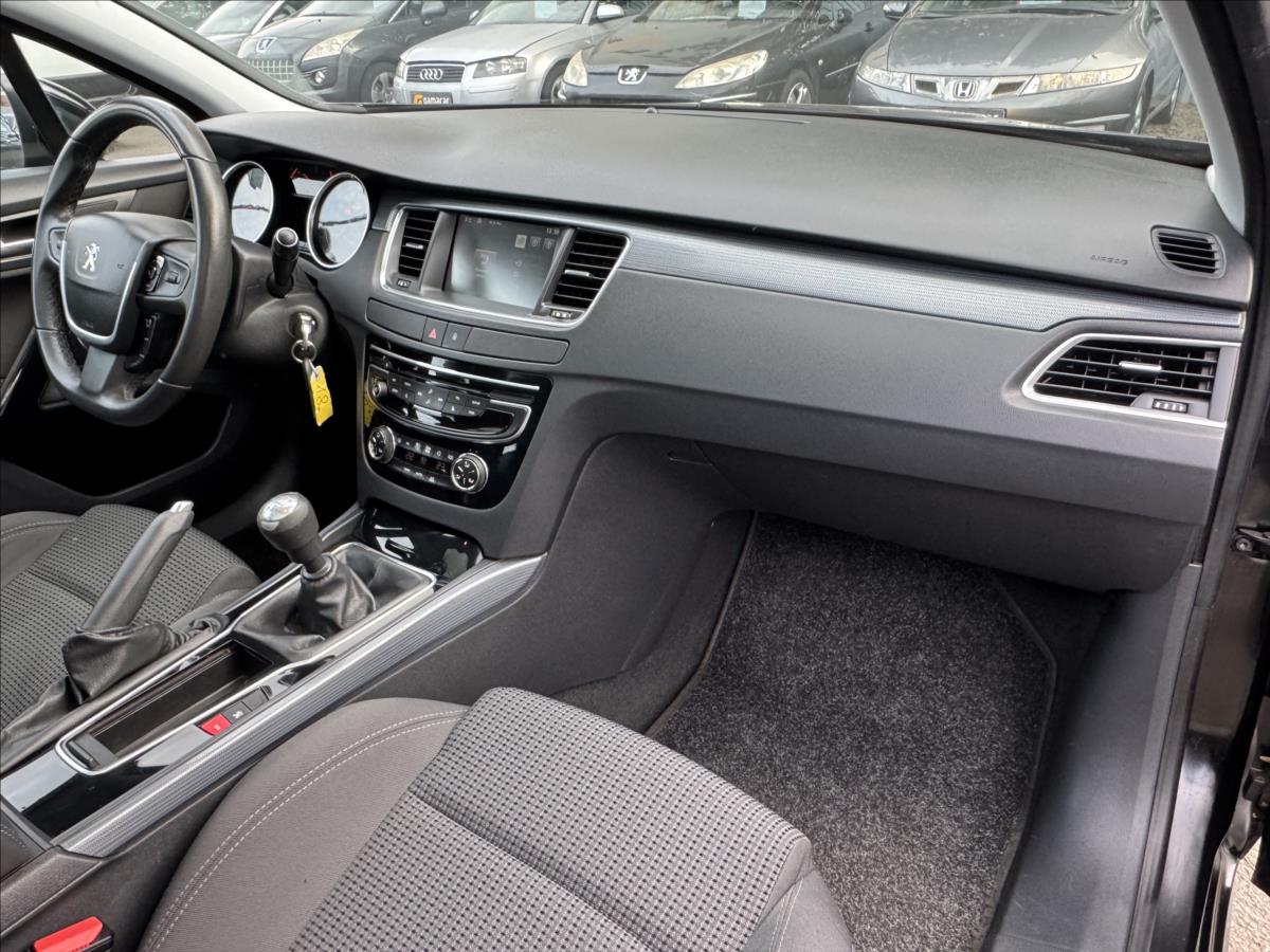 Peugeot 508